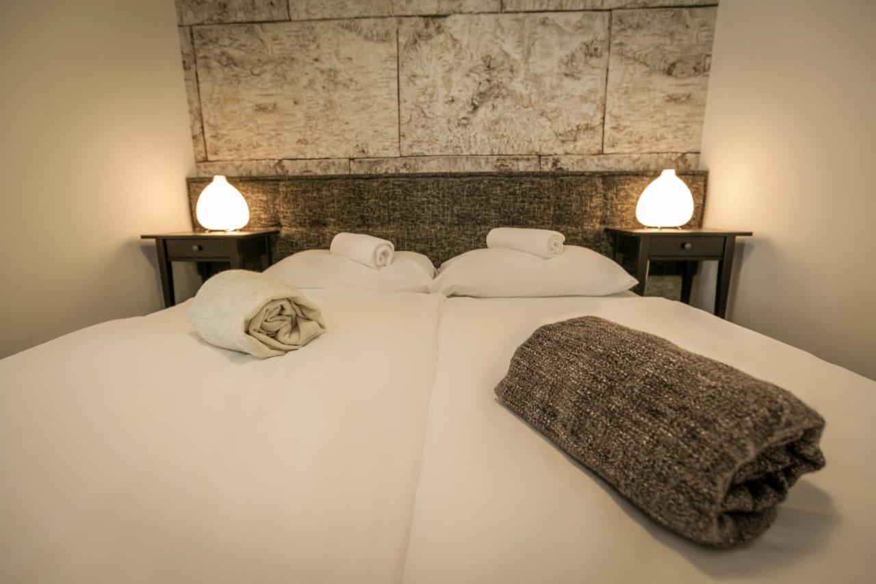 Boutique Hostel Shappy Zagreb Exterior photo